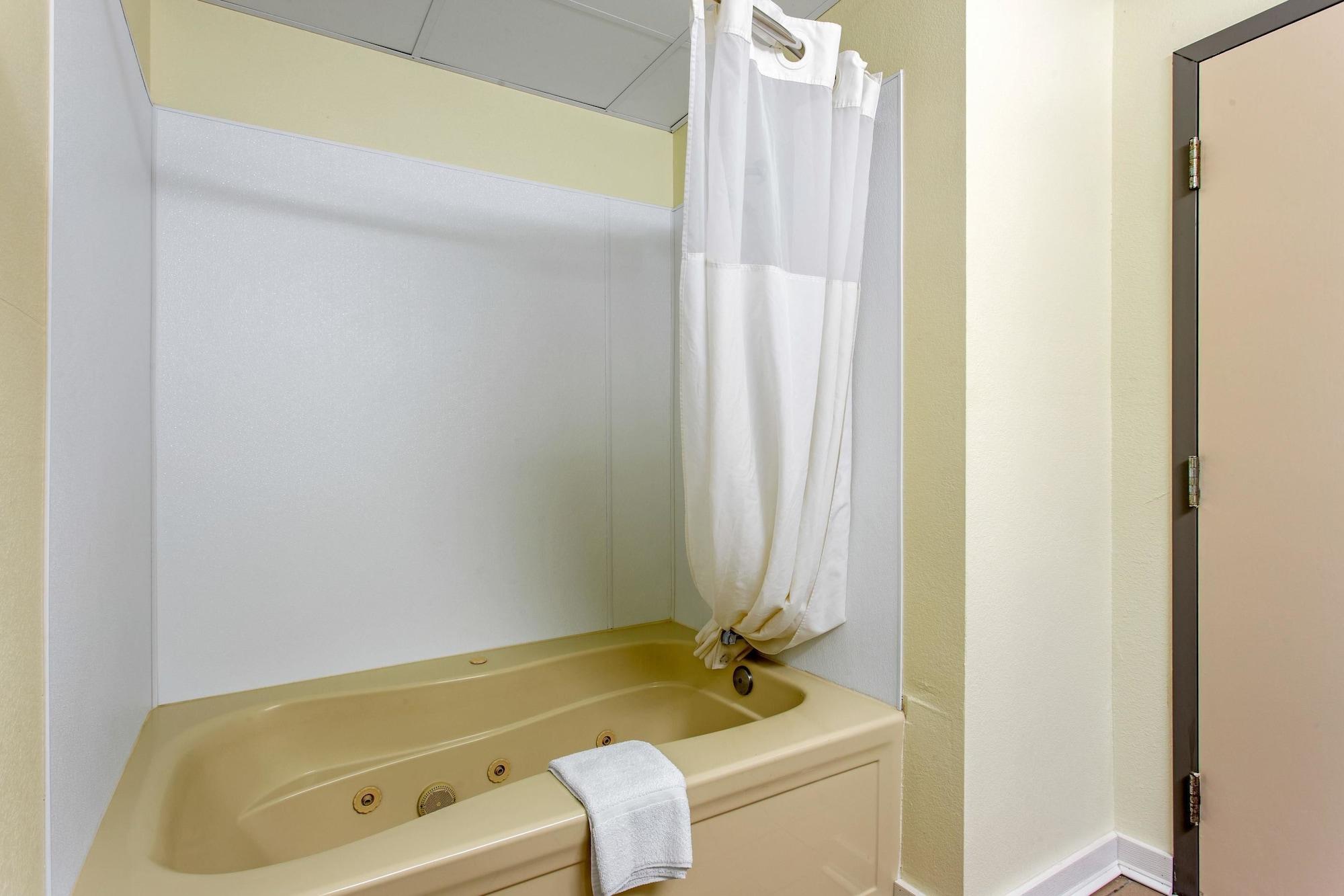 Quality Inn Surfside Beach Экстерьер фото