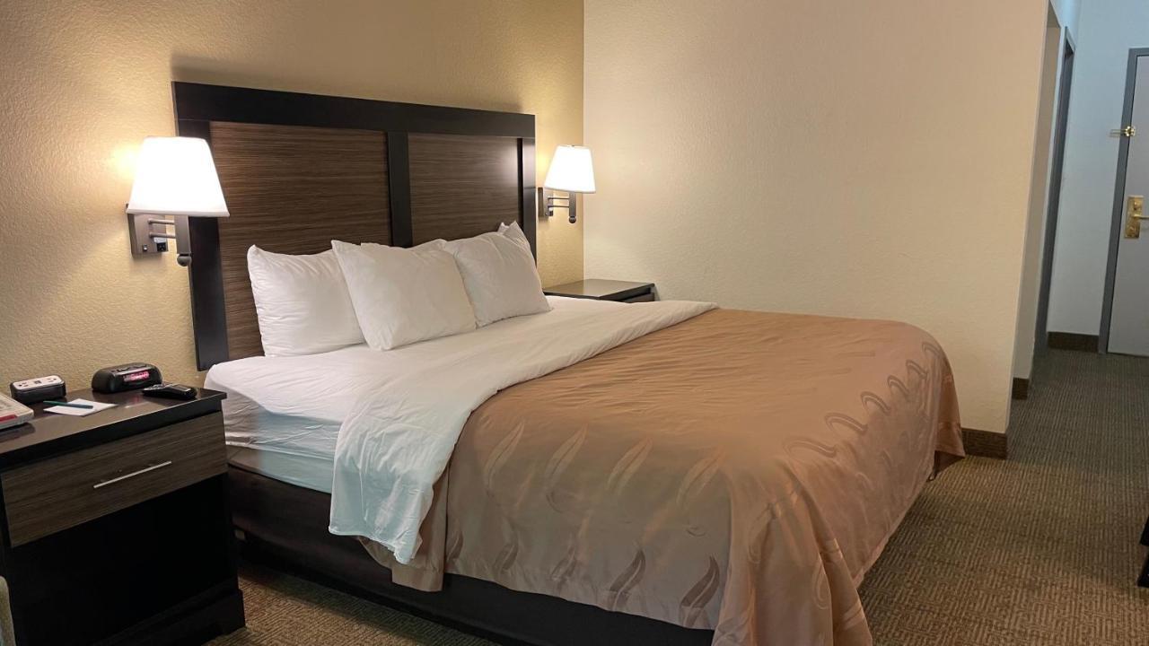 Quality Inn Surfside Beach Экстерьер фото