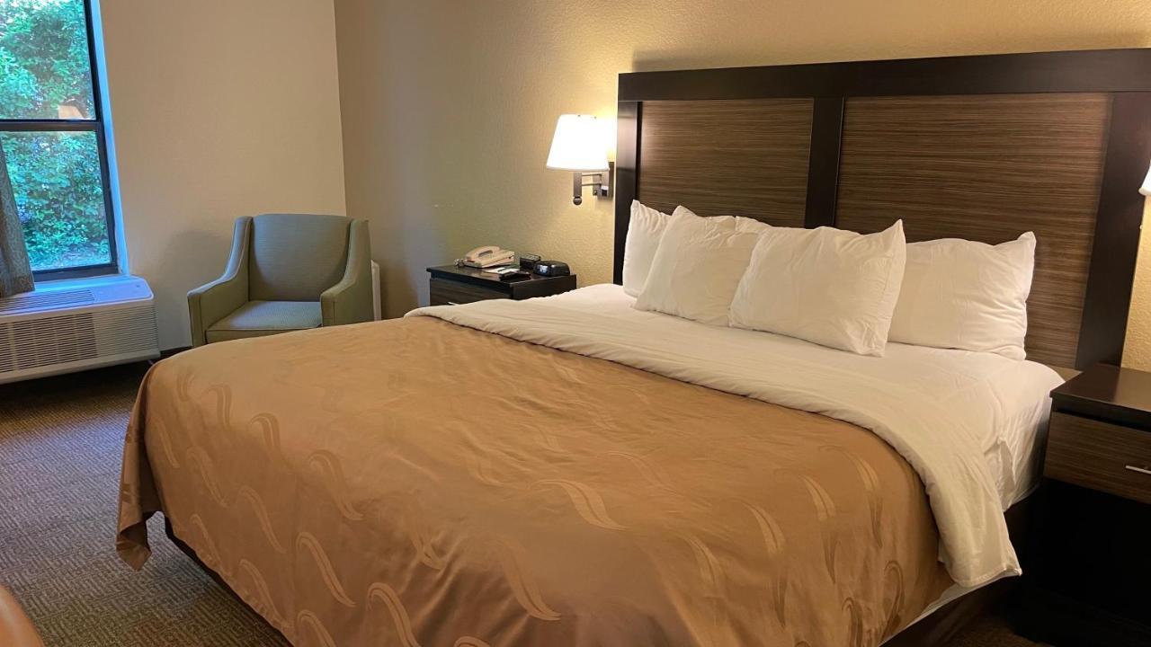 Quality Inn Surfside Beach Экстерьер фото