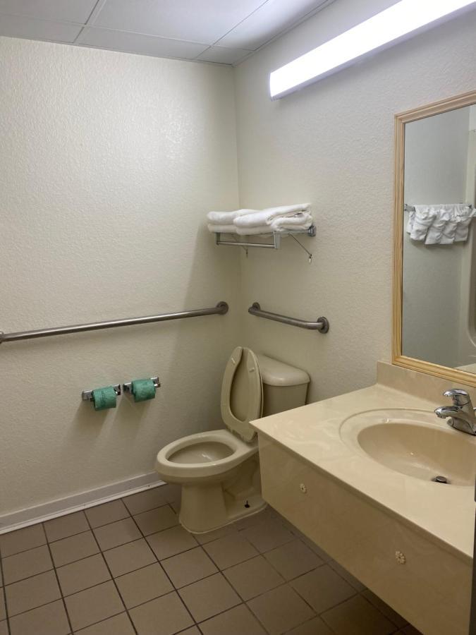 Quality Inn Surfside Beach Экстерьер фото